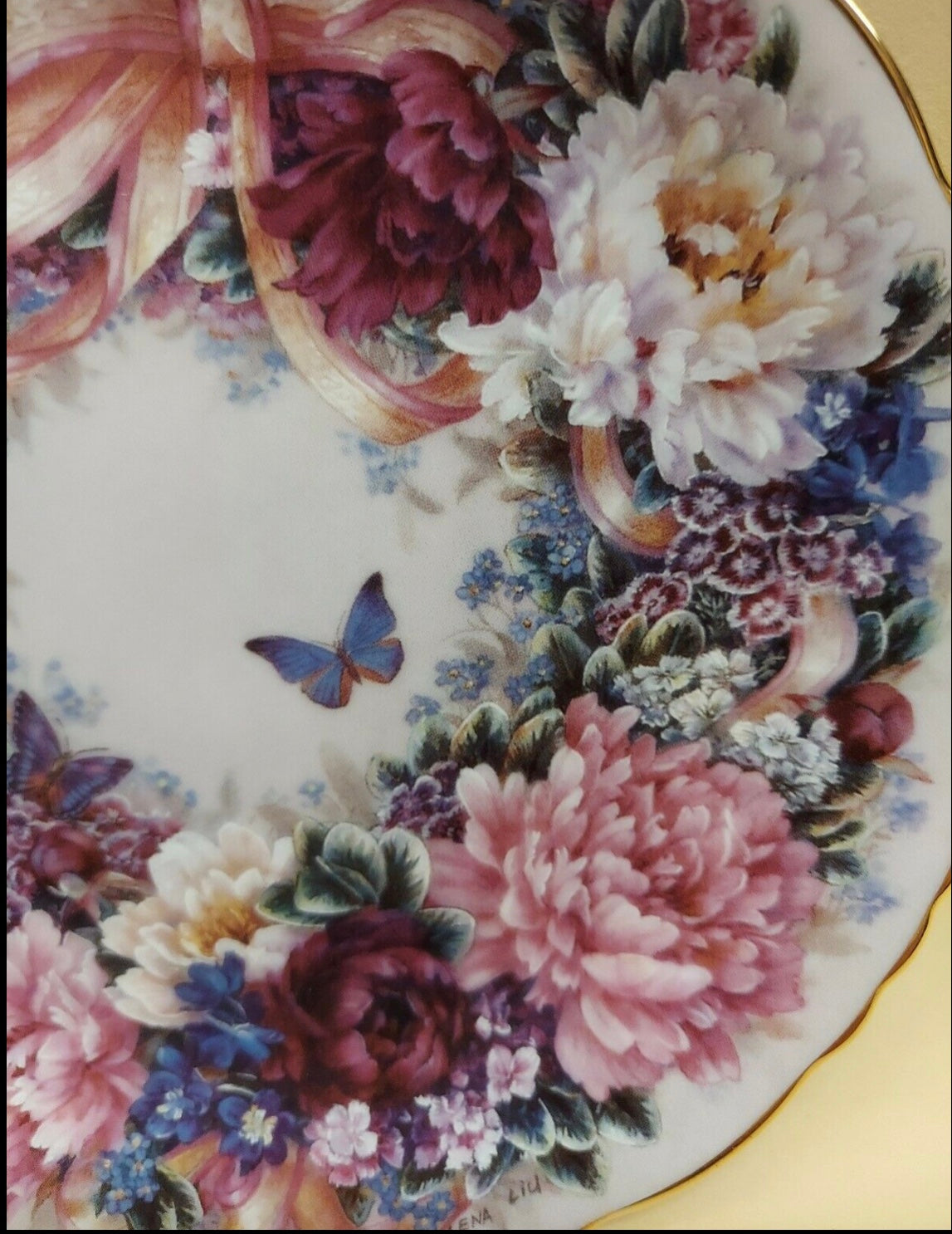 Circle of Love Floral Plate